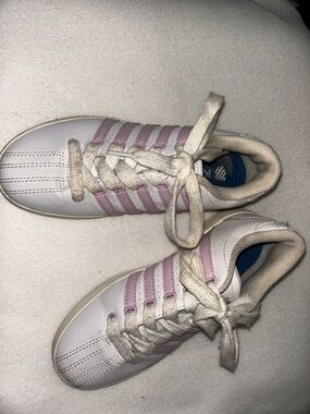 Kids White Sneakers with Pink Stripes - Classic Lace-Up